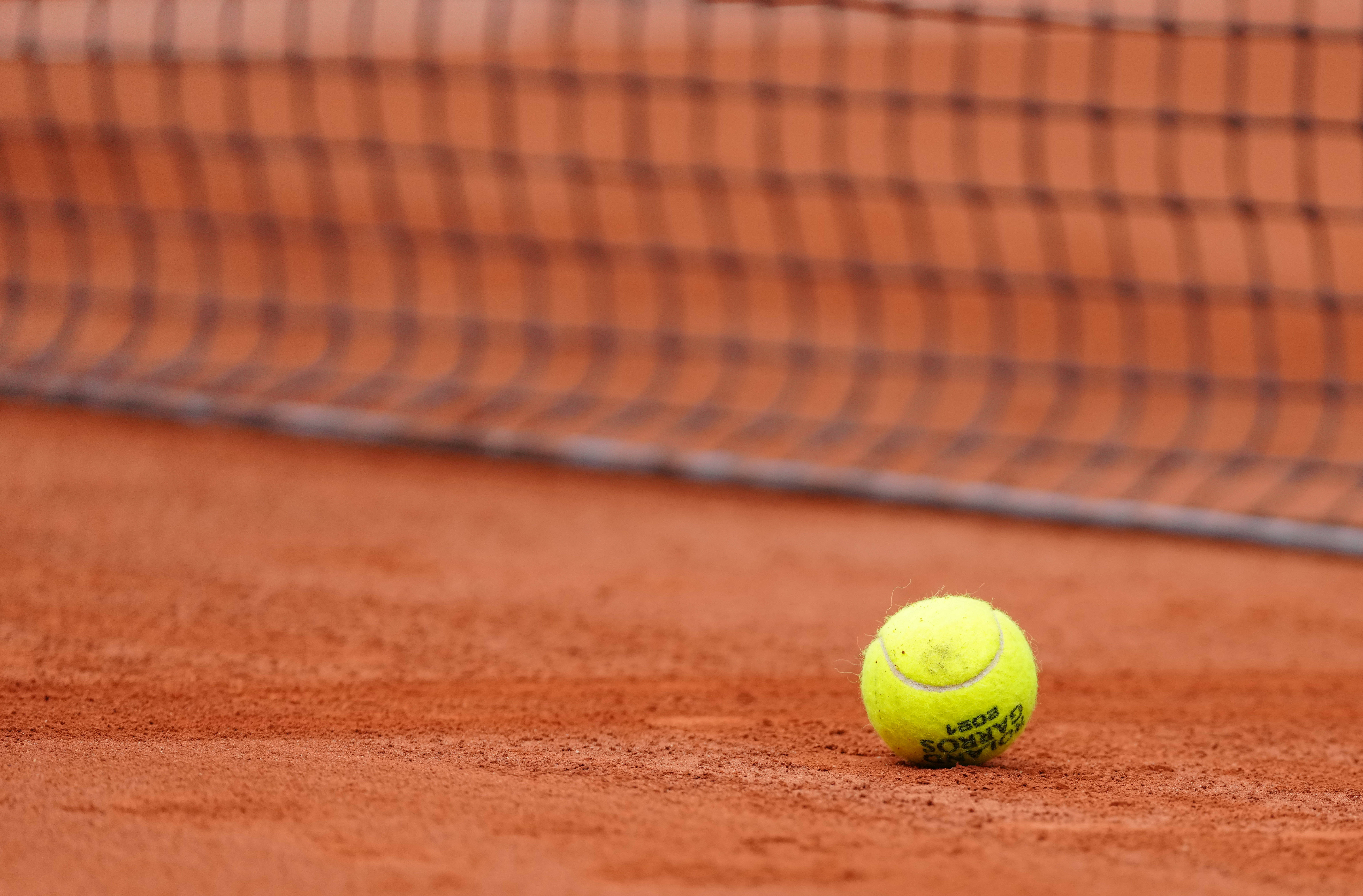 符合他的执 符合他的执